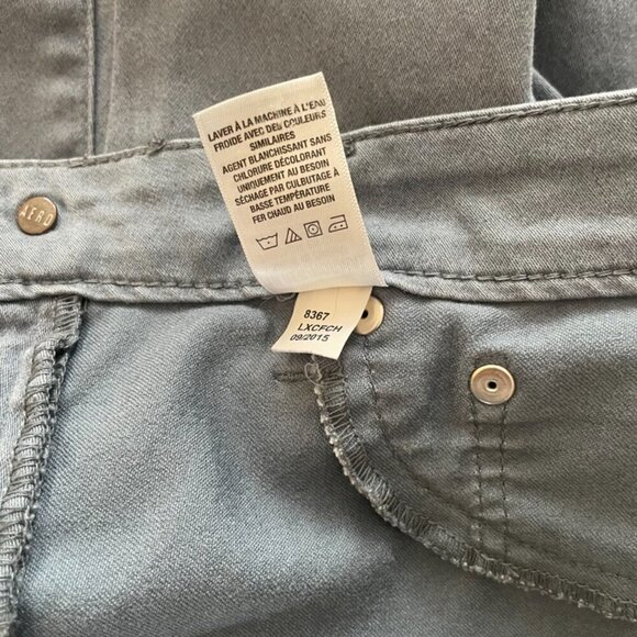 Aeropostale Women's High Waisted Ankle Jegging Light Blue/Gray, Size 10 - Picture 8 of 9